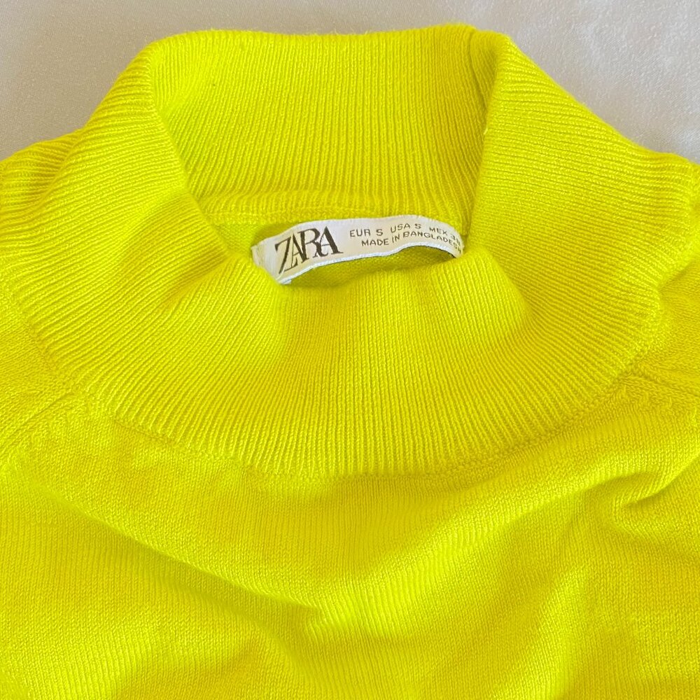 ⚡ Zara Men’s Neon Yellow Sweater – Bold & Standout Style! ⚡